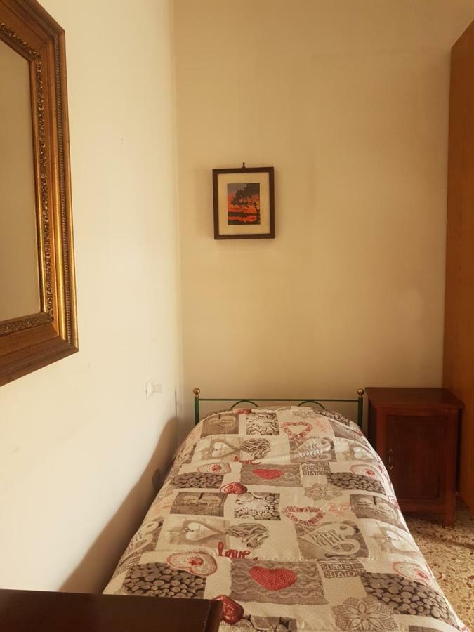 Emanuela Apartment Umbertide Luaran gambar